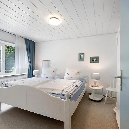 Ferienhaeuser Ella Walter Apartamento